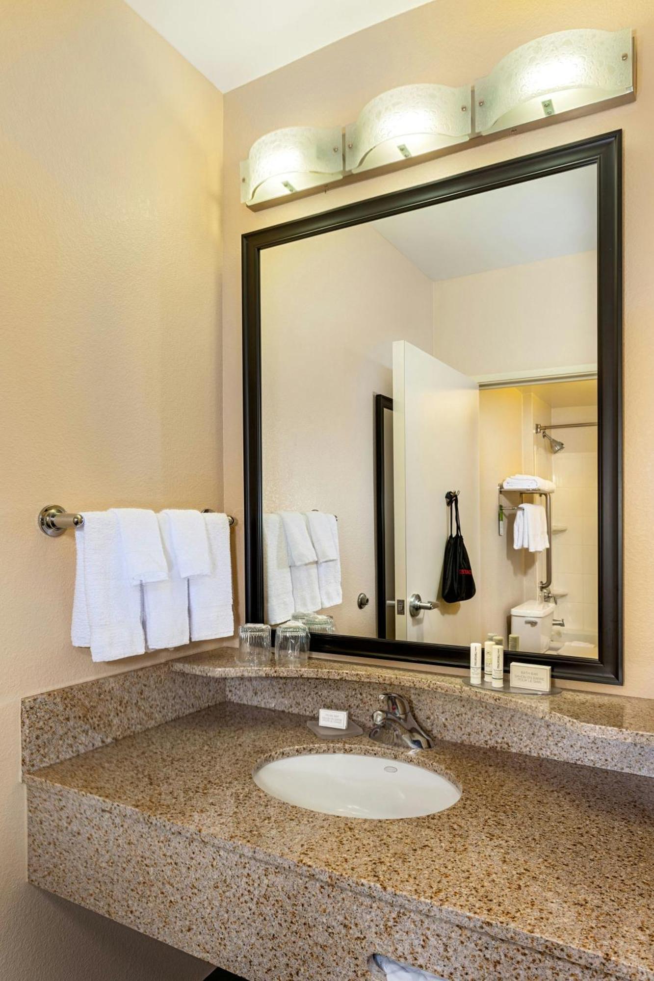 Springhill Suites By Marriott Modesto Eksteriør bilde